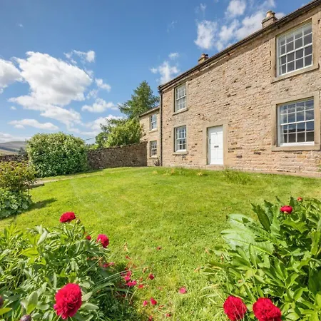4 Bed In Horsehouse Oc-c32282 *