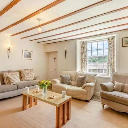 4 Bed In Horsehouse Oc-c32282 Holiday home Gammersgill