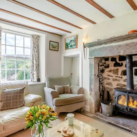 4 Bed In Horsehouse Oc-c32282 Gammersgill